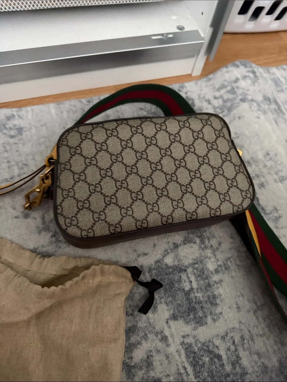 Gucci Beige GG Supreme Messenger Bag with Brown Trim and Green-Red Strap